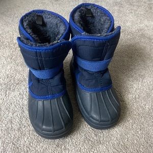 Kids snow boots